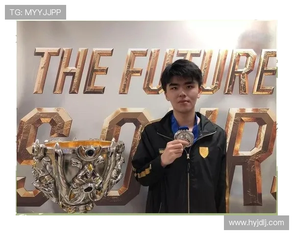 FPX逆袭之路揭示冠军杯背后的奋斗与荣耀故事