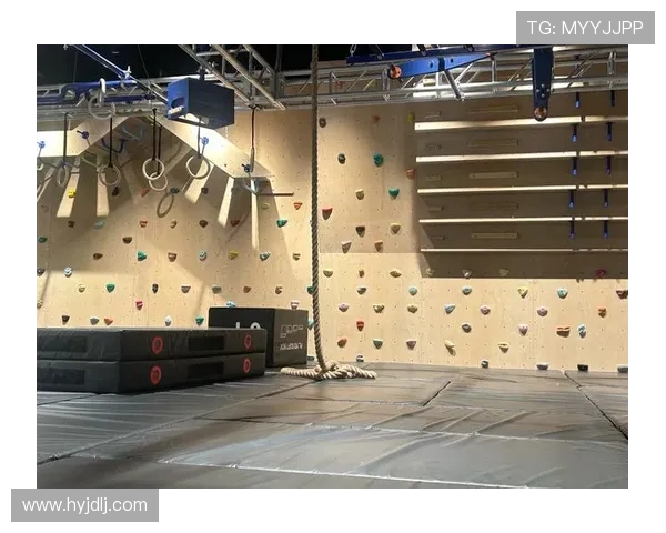 北京攀岩队的拼搏历程与极限运动联赛的辉煌瞬间 北京攀岩队的拼搏历程与极限运动联赛的辉煌瞬间