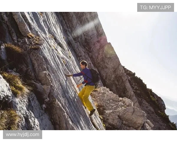 攀岩人生的深度对话：刘芳如何在挑战中找到自我与激情